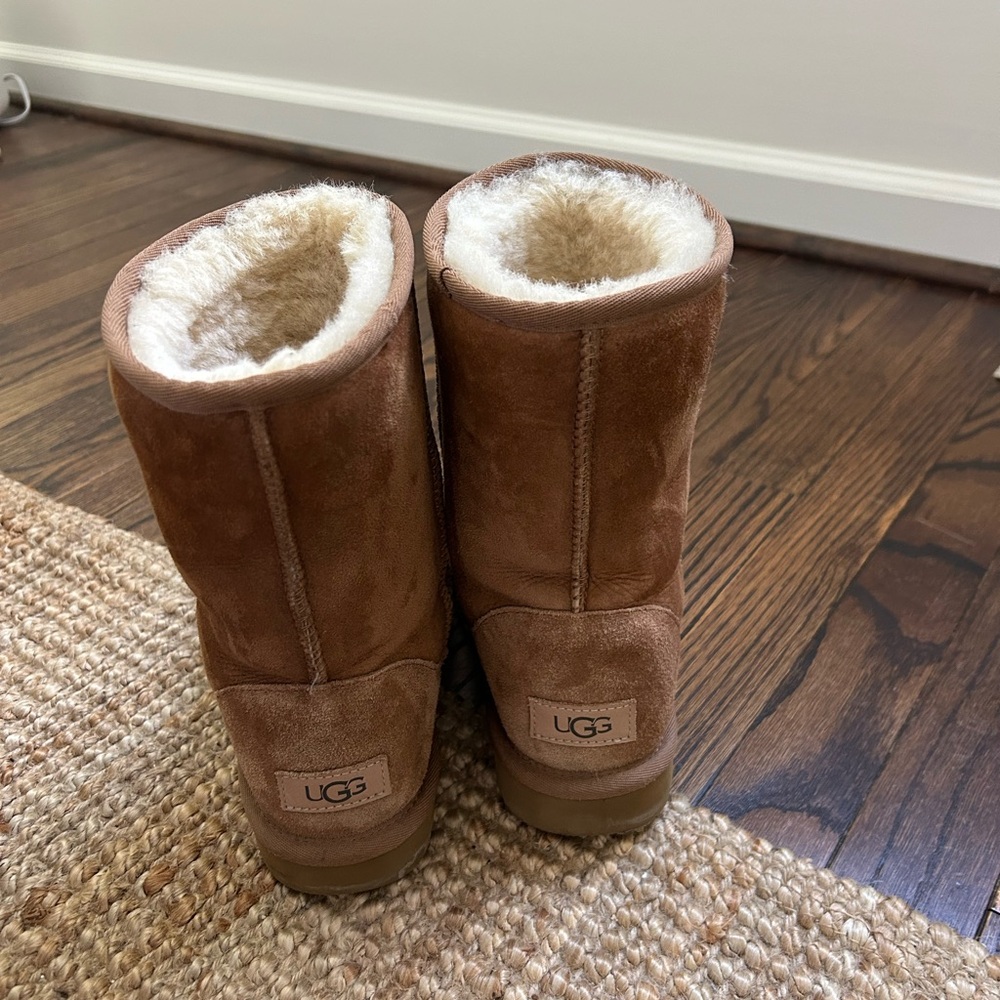 UGG Chestnut Suede Short Shearling Boots - Picture 2 of 6